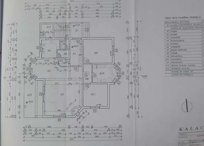 In With Swimming Pool
